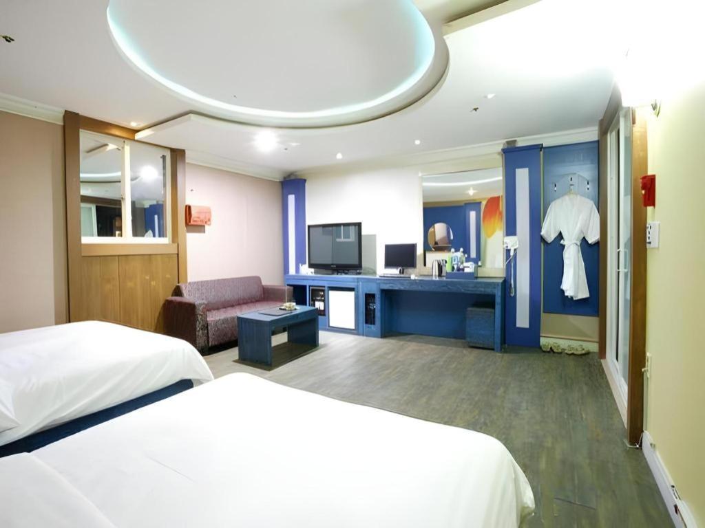 Hotel Head-One Uijeongbu Exterior foto