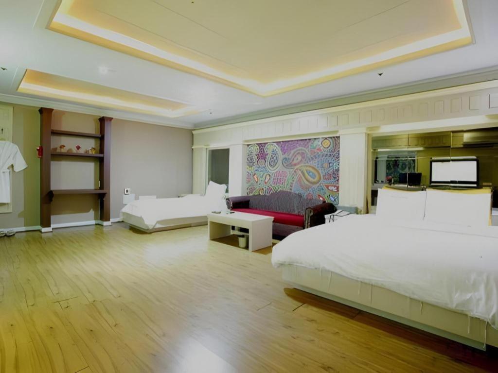 Hotel Head-One Uijeongbu Exterior foto